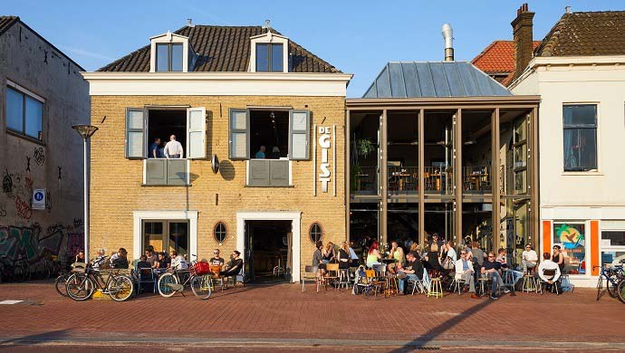 The terrace of De Gist in Delft.